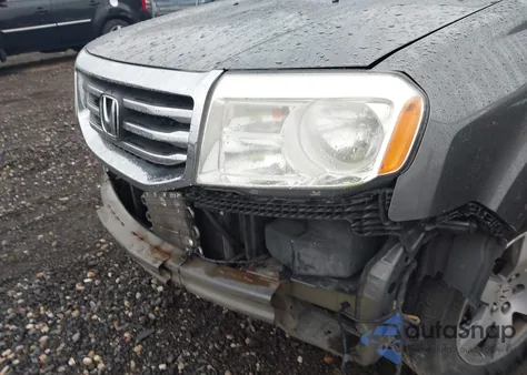 2013 Honda Pilot Touring from USA, damaged, VIN 5FNYF4H95DB064439
